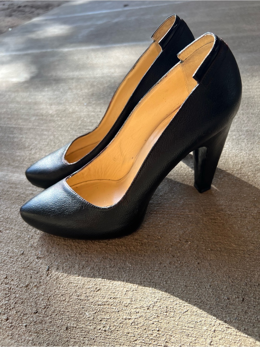 Balenciaga Black Leather Pointed-Toe Pumps